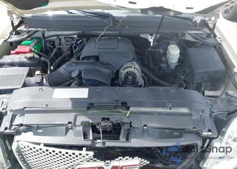 2012 GMC Yukon Xl 1500 Denali z USA, uszkodzony, nr VIN 1GKS1MEF8CR249919